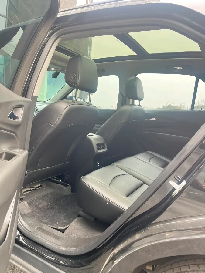 2021 Chevrolet Equinox 1.5T 169HP L4 6AT,autocango,china used car exporter,china ev exporter,chinese used car exporter,chinese used ev exporter