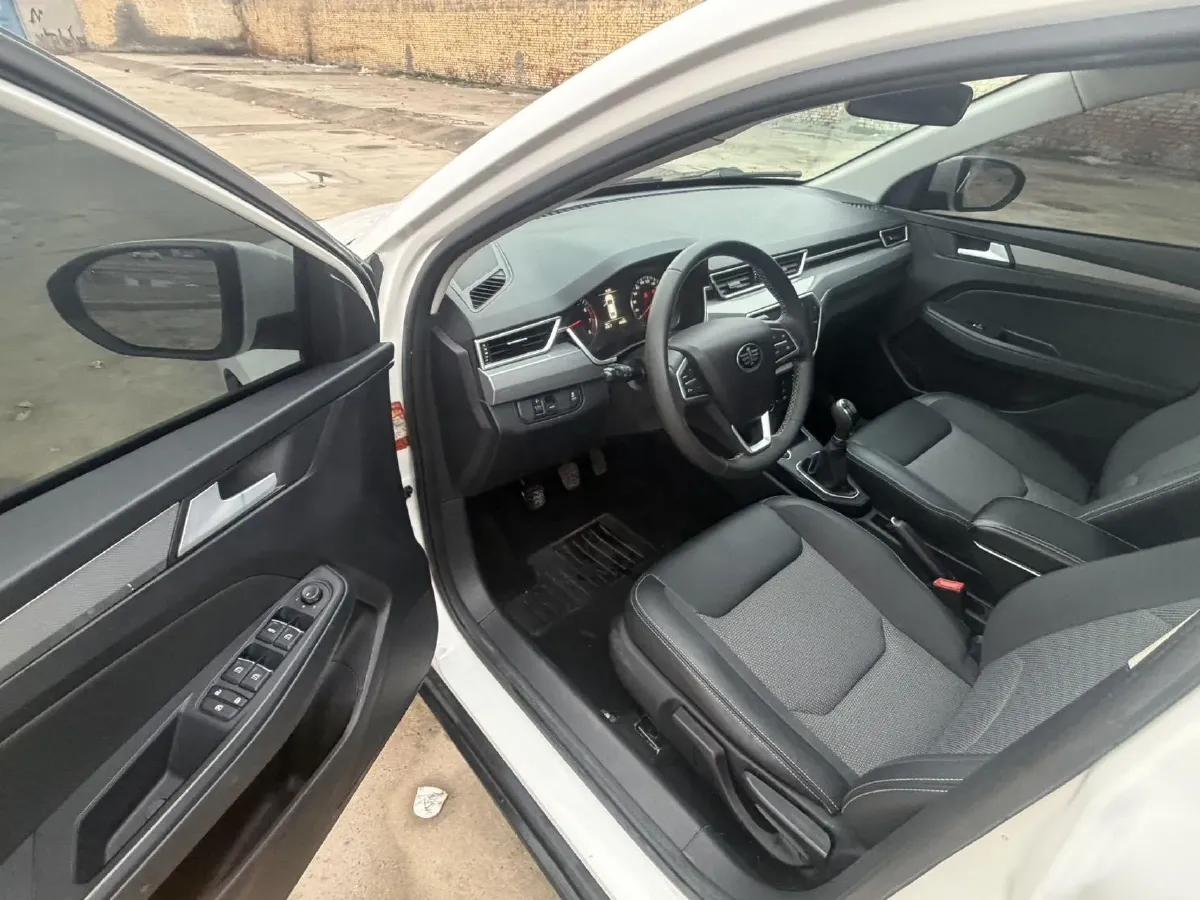 2018 FAW Jumpal A50 1.5L 113HP L4 5MT,autocango,china used car exporter,china ev exporter,chinese used car exporter,chinese used ev exporter