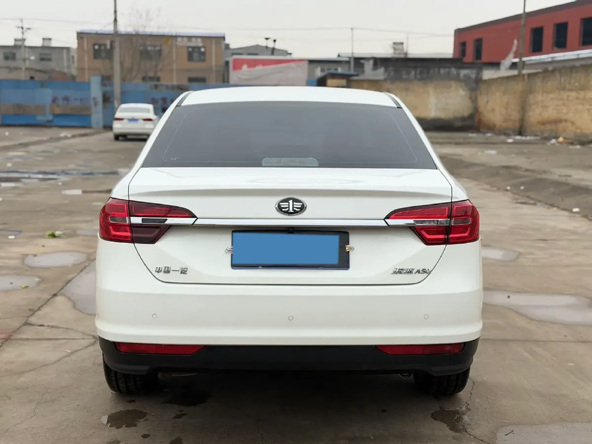 2018 FAW Jumpal A50 1.5L 113HP L4 5MT,autocango,china used car exporter,china ev exporter,chinese used car exporter,chinese used ev exporter