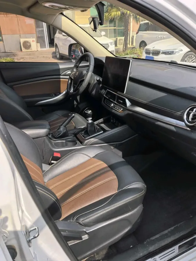 2019 BYD Song 1.5T 154HP L4 6MT,autocango,china used car exporter,china ev exporter,chinese used car exporter,chinese used ev exporter