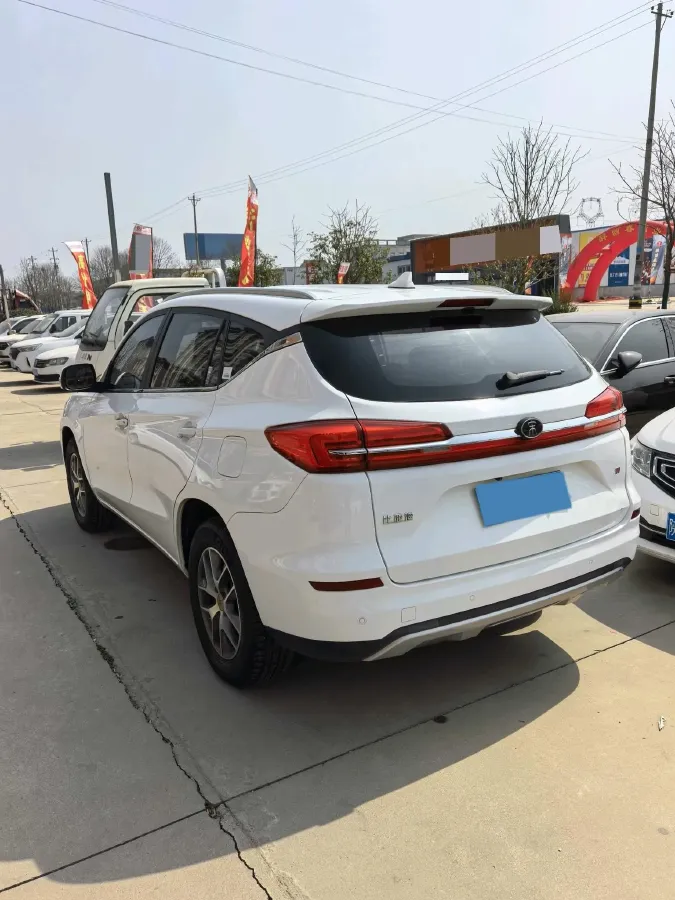 2019 BYD Song 1.5T 154HP L4 6MT,autocango,china used car exporter,china ev exporter,chinese used car exporter,chinese used ev exporter
