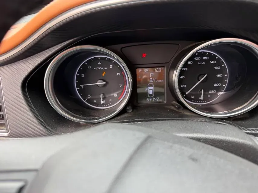 2018 Zotye T300 1.5L 112HP L4 CVT,autocango,china used car exporter,china ev exporter,chinese used car exporter,chinese used ev exporter