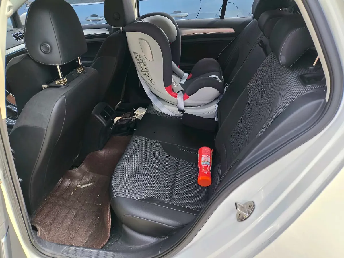 2019 Brilliance Auto V7 1.8T 231HP L4 7DCT,autocango,china used car exporter,china ev exporter,chinese used car exporter,chinese used ev exporter