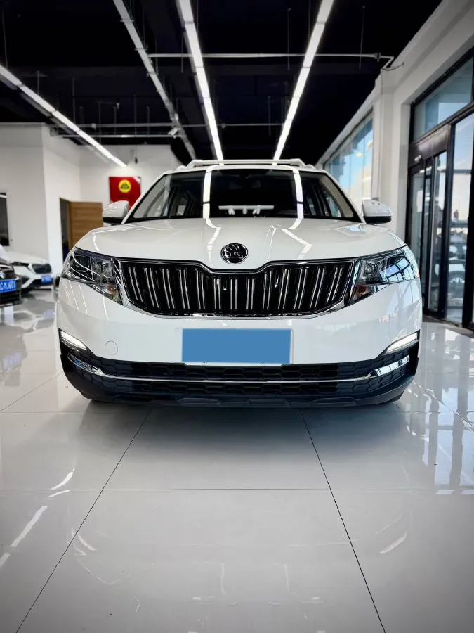 2021 Skoda Kamiq 1.5L 112HP L4 6AT,autocango,china used car exporter,china ev exporter,chinese used car exporter,chinese used ev exporter