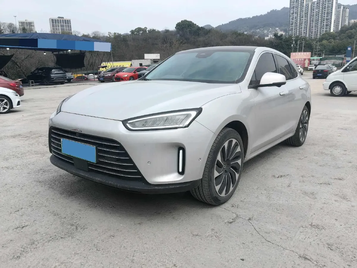 2022 Infiniti Q50L 2.0T 211HP L4 7AT,autocango,china used car exporter,china ev exporter,chinese used car exporter,chinese used ev exporter