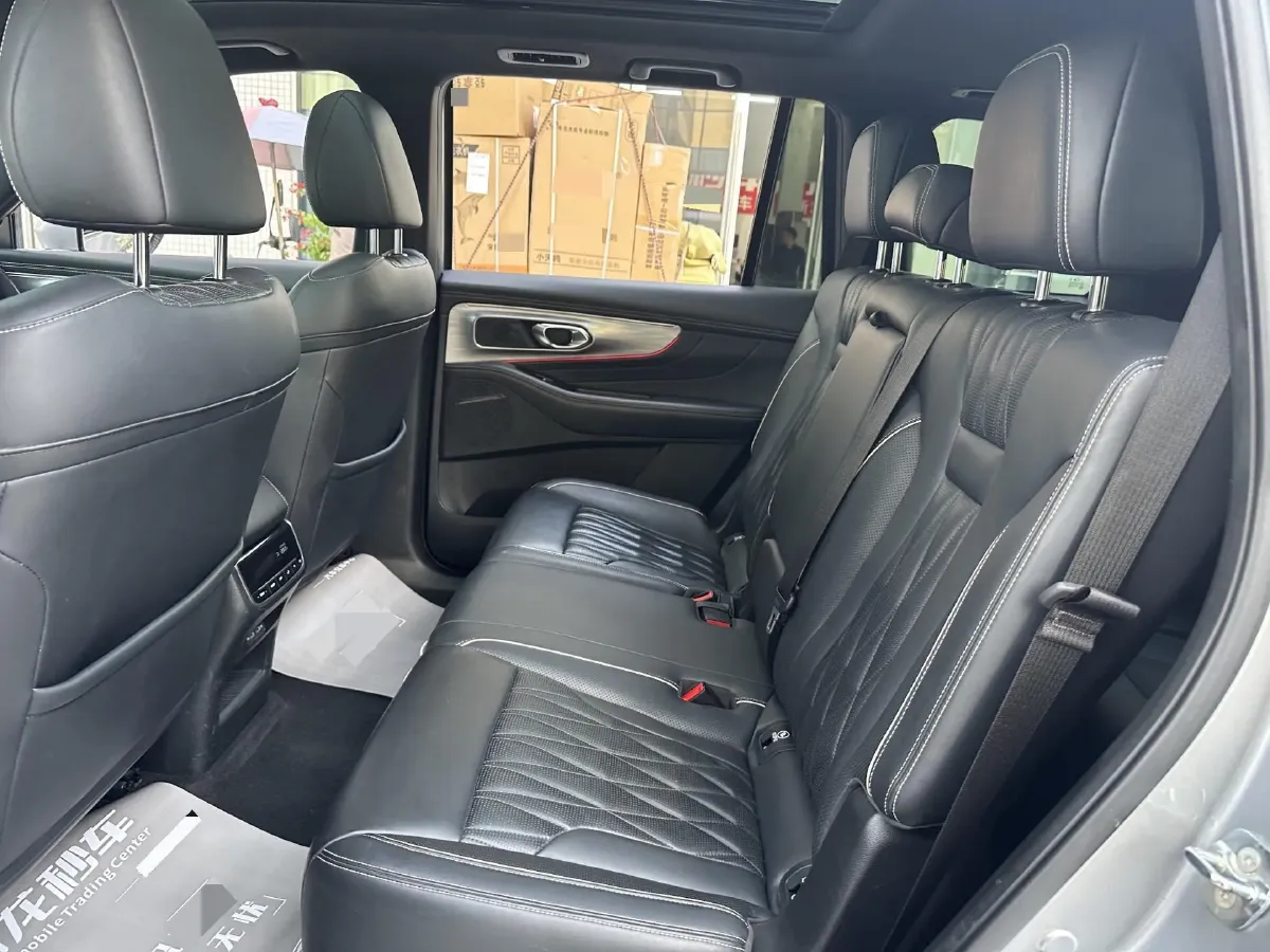 2022 GAC Trumpchi GS8 2.0T 252HP L4 8AT,autocango,china used car exporter,china ev exporter,chinese used car exporter,chinese used ev exporter