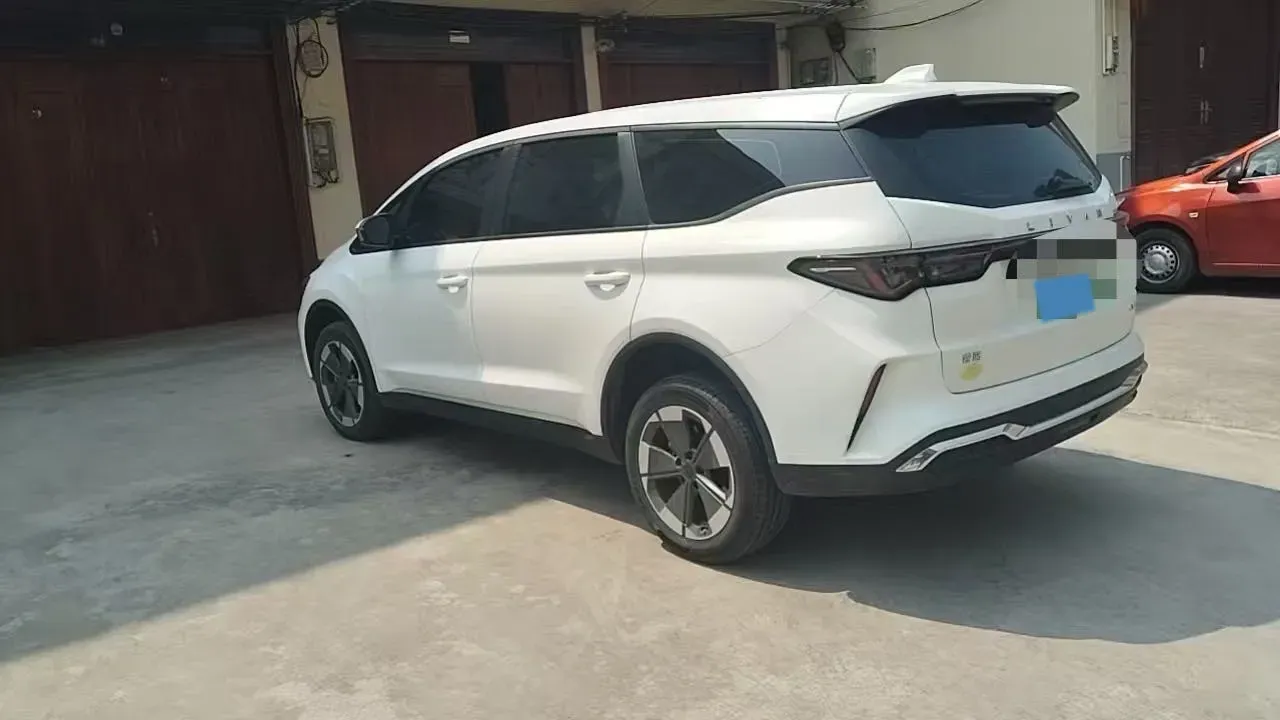 2025 Livan 8 BEV 68.03KWH,autocango,china used car exporter,china ev exporter,chinese used car exporter,chinese used ev exporter