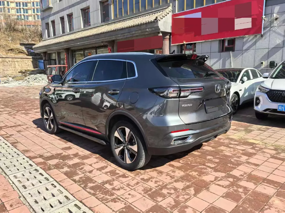 2022 ChangAn Oshan X7 Plus 1.5T 188HP L4 7DCT,autocango,china used car exporter,china ev exporter,chinese used car exporter,chinese used ev exporter