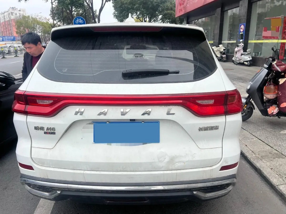 2023 Haval M6 1.5T 150HP L4 6MT,autocango,china used car exporter,china ev exporter,chinese used car exporter,chinese used ev exporter