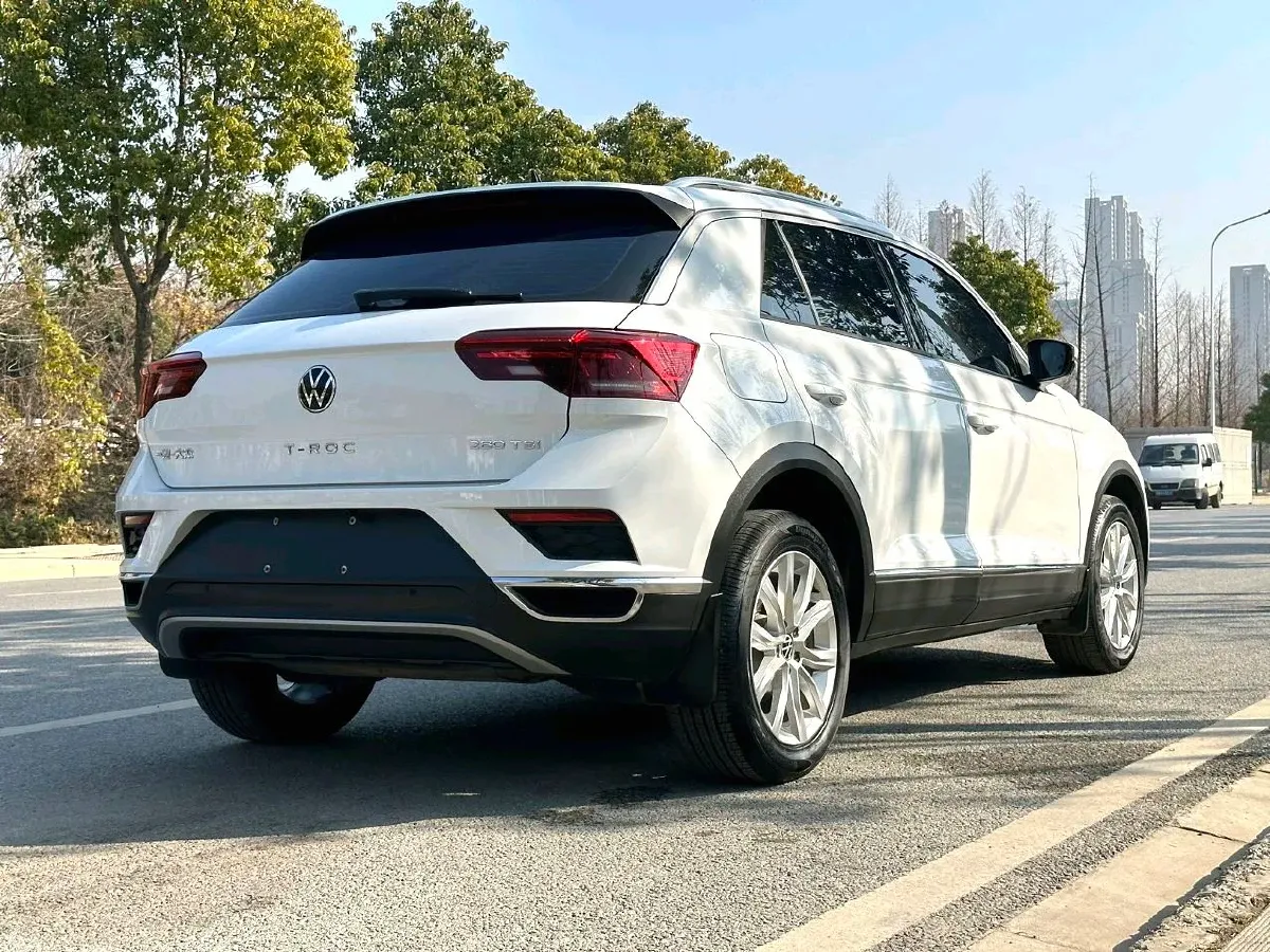 2021 Volkswagen T-Roc 1.4T 150HP L4 7DCT,autocango,china used car exporter,china ev exporter,chinese used car exporter,chinese used ev exporter