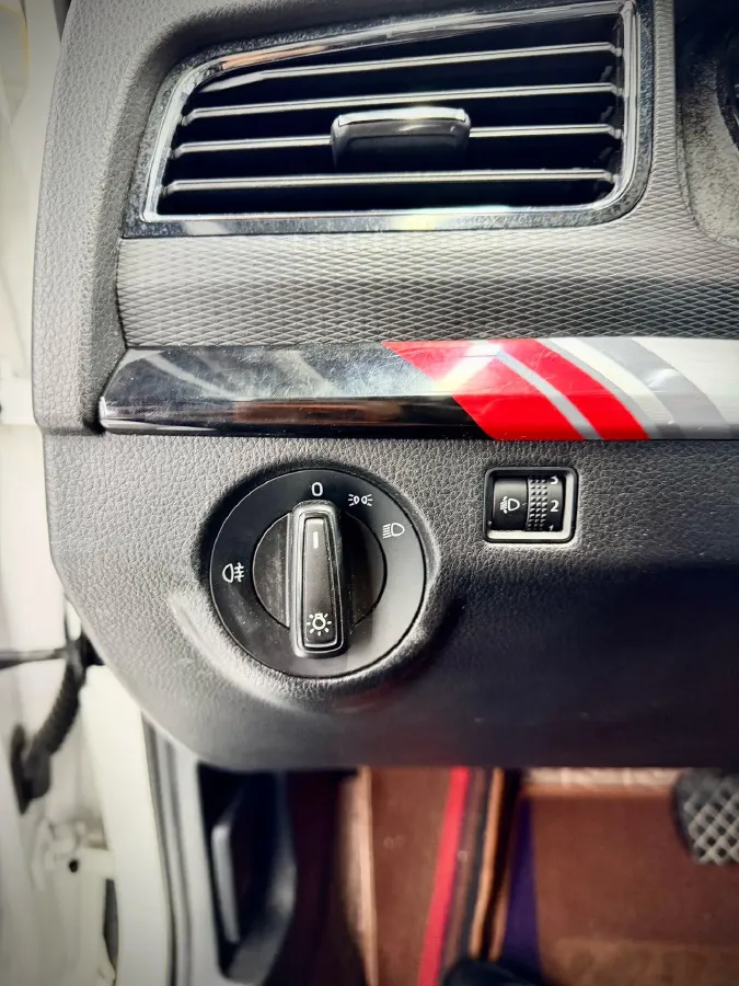 2023 Skoda Kamiq 1.5L 112HP L4 6AT,autocango,china used car exporter,china ev exporter,chinese used car exporter,chinese used ev exporter