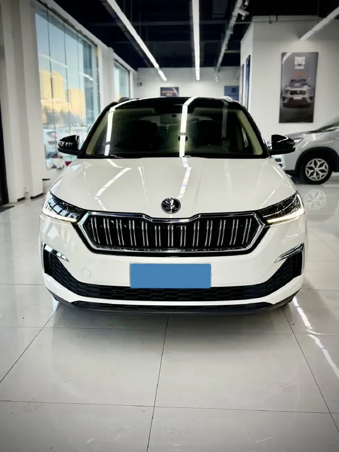 2023 Skoda Kamiq 1.5L 112HP L4 6AT,autocango,china used car exporter,china ev exporter,chinese used car exporter,chinese used ev exporter