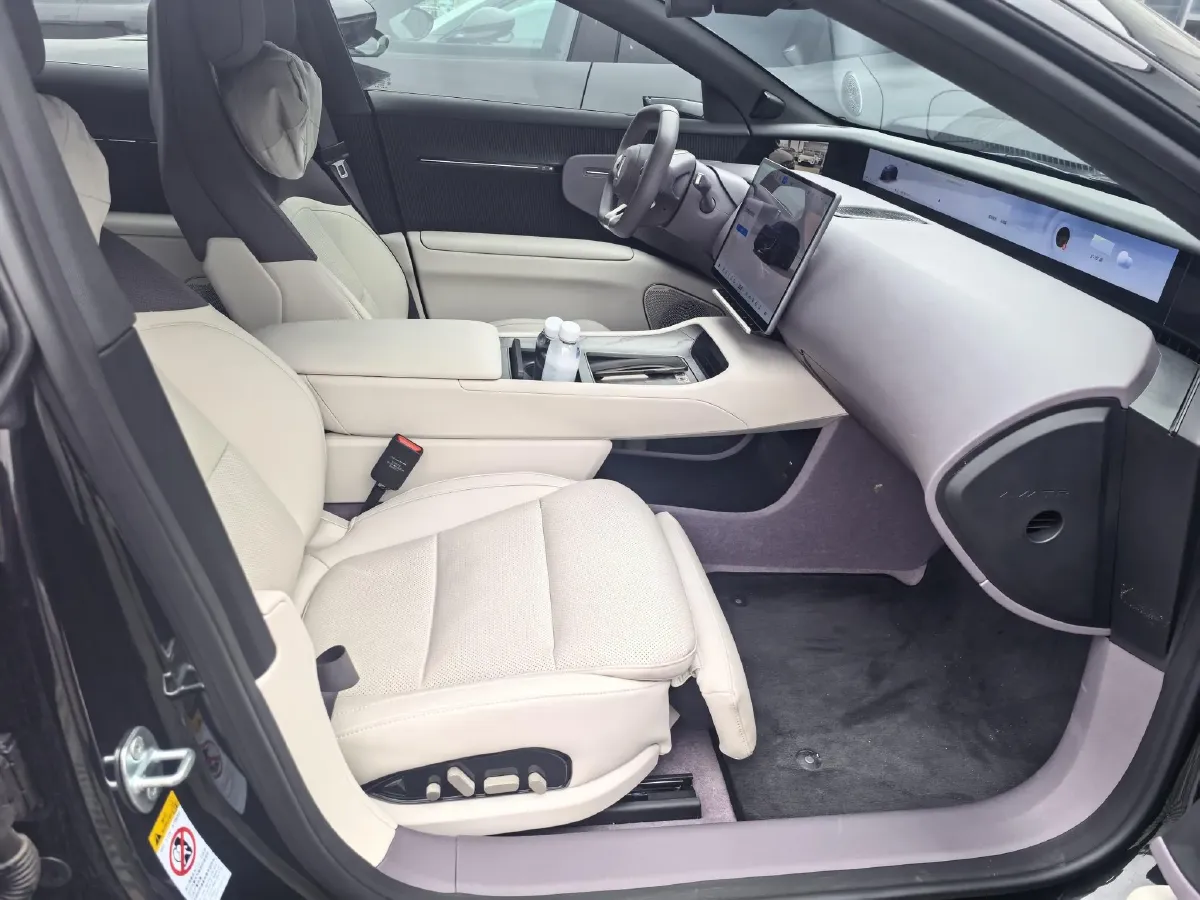 2026 Avatr 12 BEV,autocango,china used car exporter,china ev exporter,chinese used car exporter,chinese used ev exporter