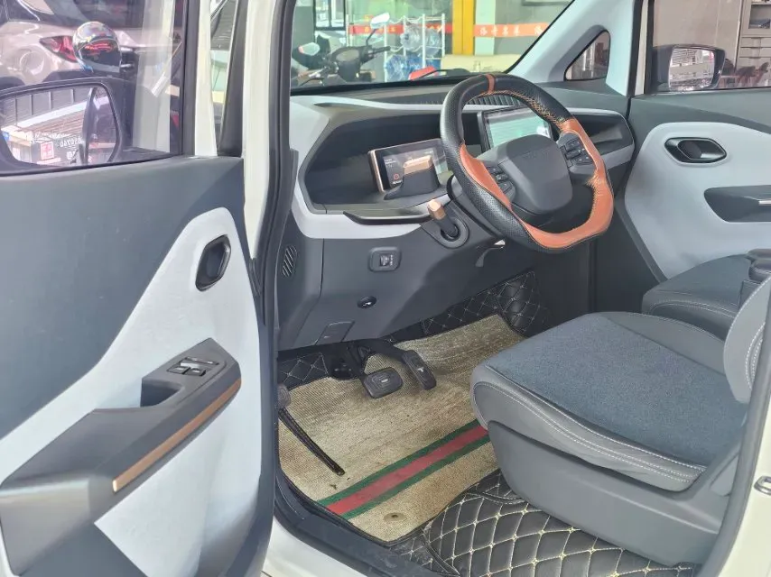 2020 BaoJun E200 BEV 28KWH,autocango,china used car exporter,china ev exporter,chinese used car exporter,chinese used ev exporter