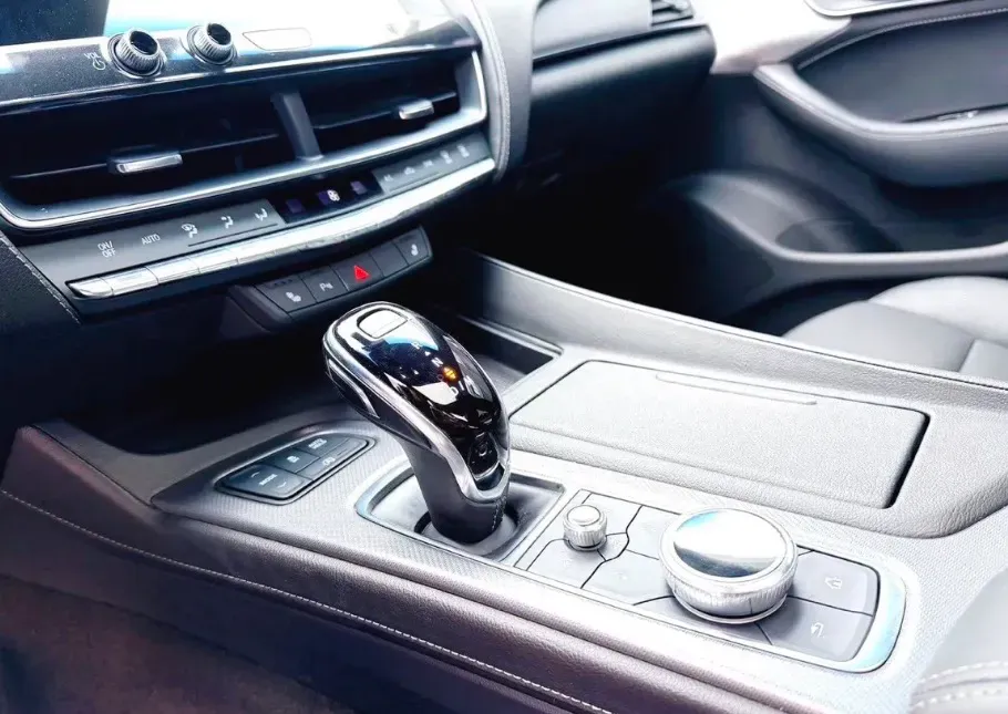 2021 Cadillac CT5 2.0T 237HP L4 10AT,autocango,china used car exporter,china ev exporter,chinese used car exporter,chinese used ev exporter