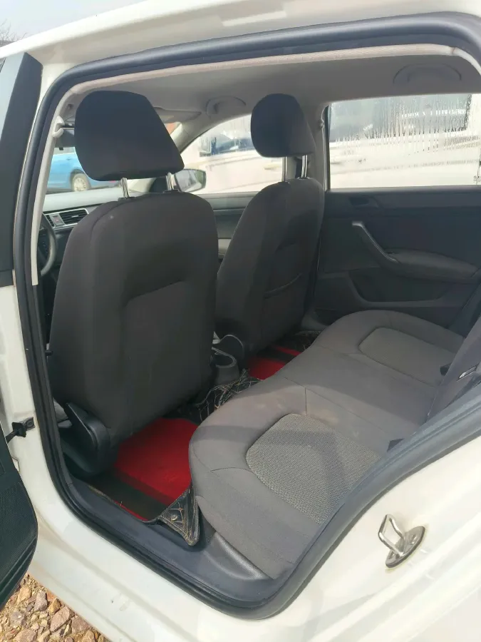 2018 Skoda Rapid Spaceback 1.6L 110HP L4 6AT,autocango,china used car exporter,china ev exporter,chinese used car exporter,chinese used ev exporter