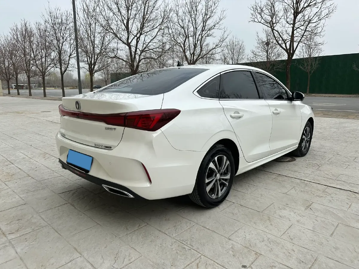 2024 ChangAn Eado 1.4T 160HP L4 7DCT,autocango,china used car exporter,china ev exporter,chinese used car exporter,chinese used ev exporter