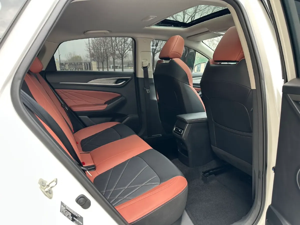 2024 ChangAn Eado 1.4T 160HP L4 7DCT,autocango,china used car exporter,china ev exporter,chinese used car exporter,chinese used ev exporter