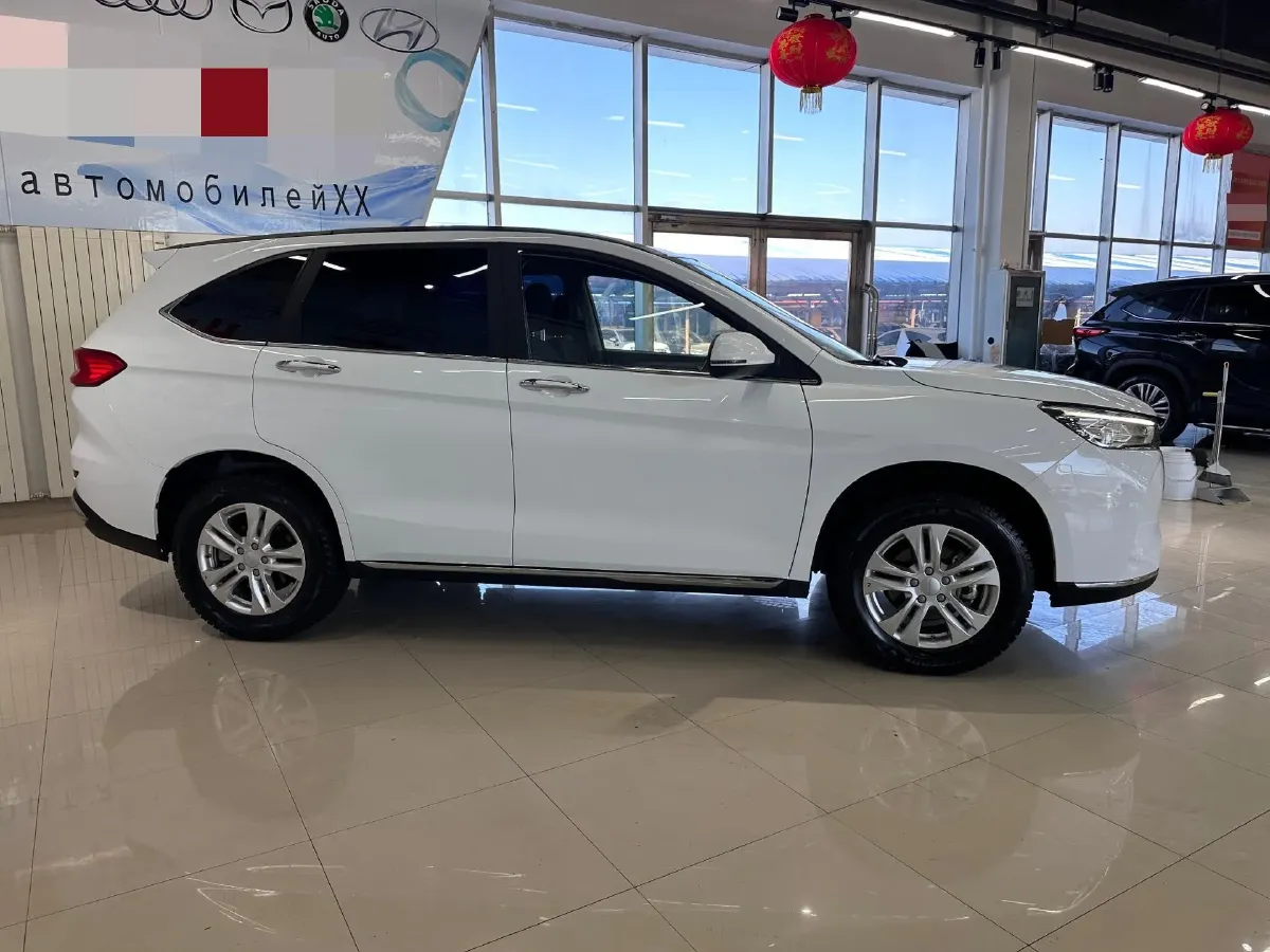 2021 Haval M6 1.5T 150HP L4 7DCT,autocango,china used car exporter,china ev exporter,chinese used car exporter,chinese used ev exporter