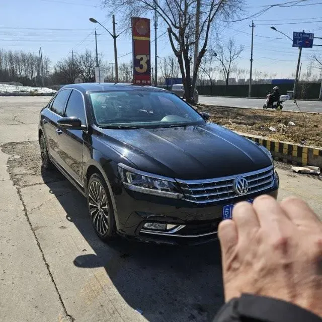 2017 Volkswagen Passat 1.8T 180HP L4 7DCT,autocango,china used car exporter,china ev exporter,chinese used car exporter,chinese used ev exporter