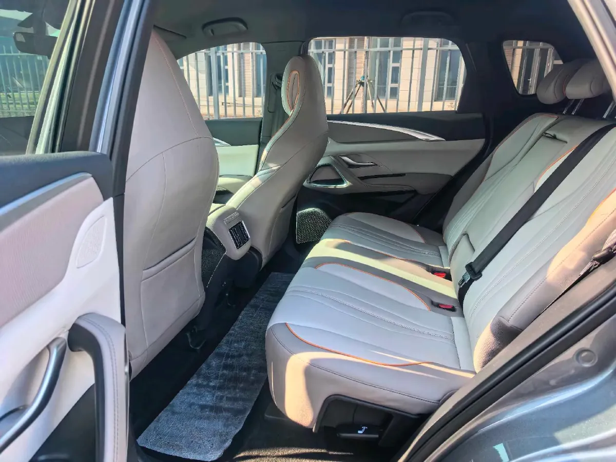 2024 BYD Song Pro 1.5L 110HP L4 E-CVT PHEV 12.9KWH,autocango,china used car exporter,china ev exporter,chinese used car exporter,chinese used ev exporter