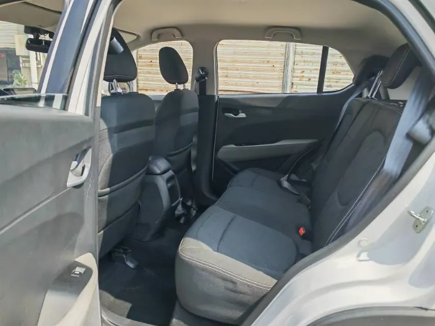 2019 BaoJun 730 1.5L 105HP L4 6MT,autocango,china used car exporter,china ev exporter,chinese used car exporter,chinese used ev exporter