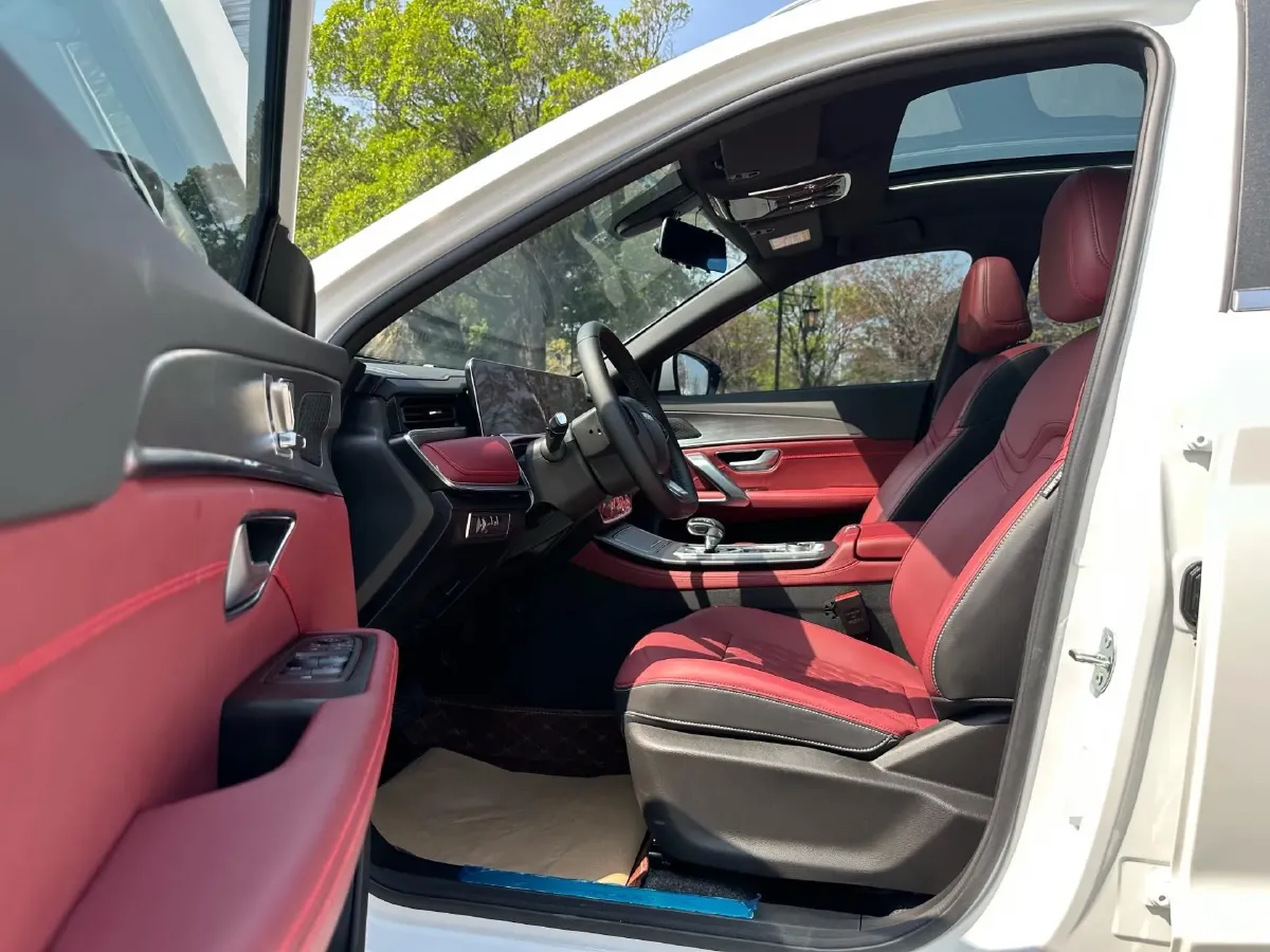 2024 Jetour X70 Plus 1.5T 156HP L4 6DCT,autocango,china used car exporter,china ev exporter,chinese used car exporter,chinese used ev exporter