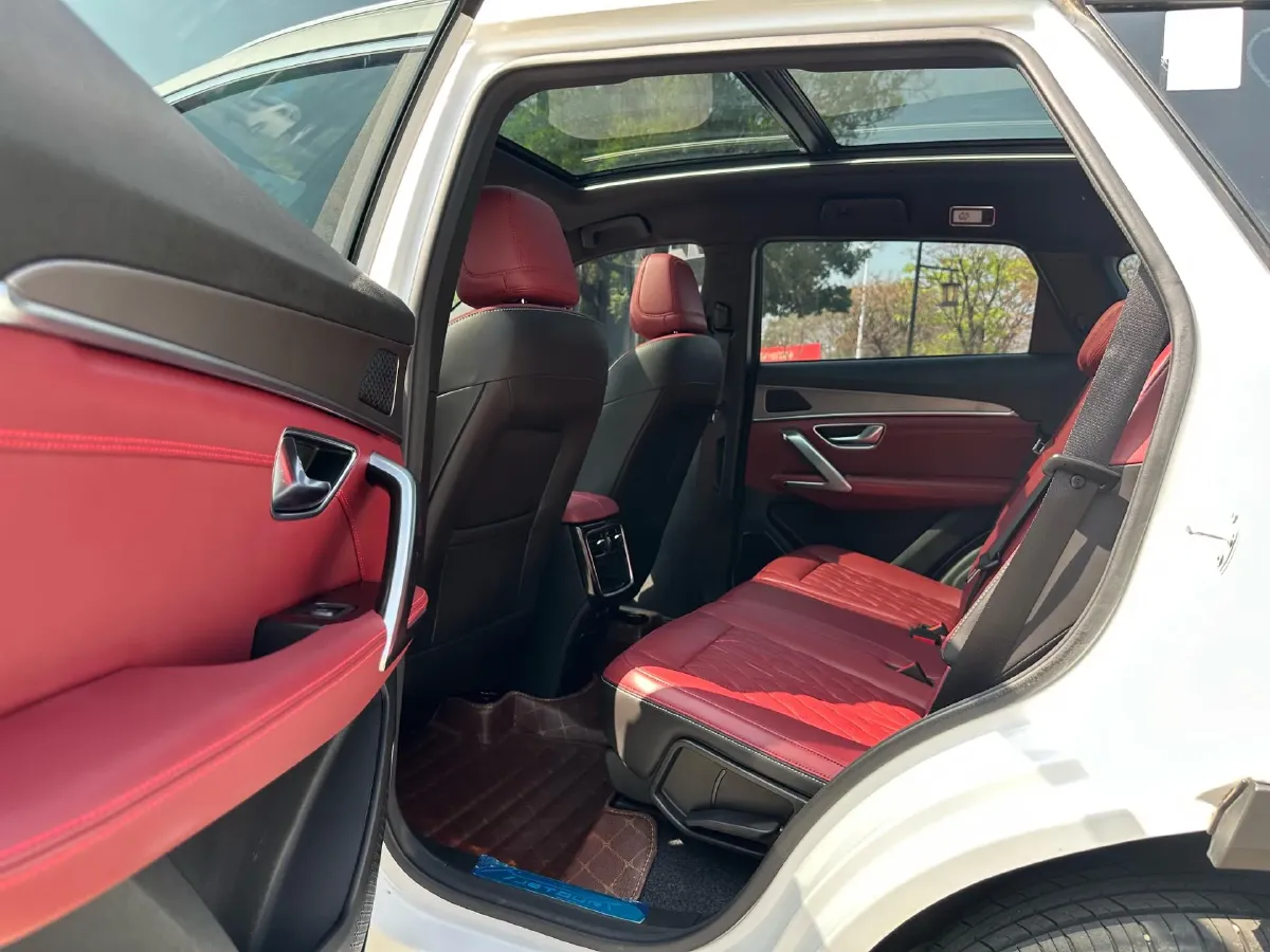 2024 Jetour X70 Plus 1.5T 156HP L4 6DCT,autocango,china used car exporter,china ev exporter,chinese used car exporter,chinese used ev exporter