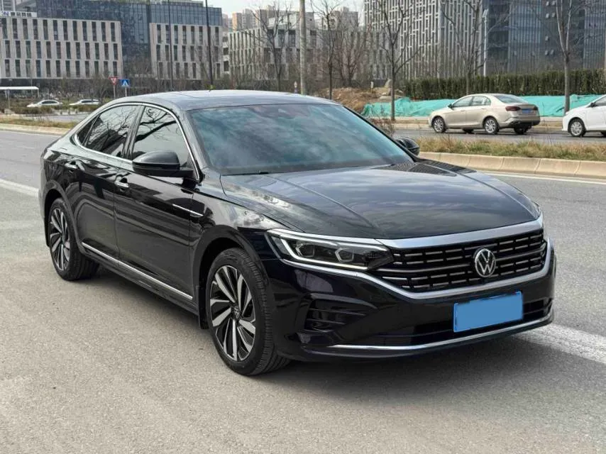 2023 Volkswagen Passat 2.0T 186HP L4 7DCT,autocango,china used car exporter,china ev exporter,chinese used car exporter,chinese used ev exporter