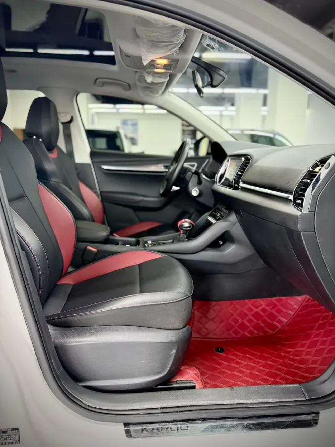 2022 Skoda Karoq 1.4T 150HP L4 7DCT,autocango,china used car exporter,china ev exporter,chinese used car exporter,chinese used ev exporter