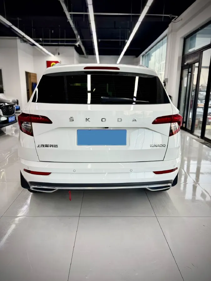 2022 Skoda Karoq 1.4T 150HP L4 7DCT,autocango,china used car exporter,china ev exporter,chinese used car exporter,chinese used ev exporter