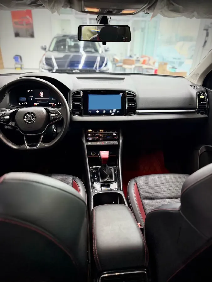 2022 Skoda Karoq 1.4T 150HP L4 7DCT,autocango,china used car exporter,china ev exporter,chinese used car exporter,chinese used ev exporter