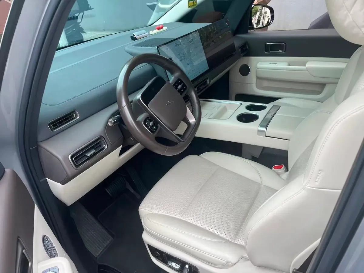 2024 Li MEGA BEV 102.7KWH,autocango,china used car exporter,china ev exporter,chinese used car exporter,chinese used ev exporter