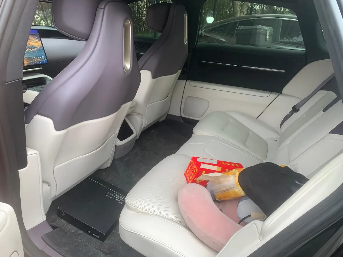 2023 Avatr 12 BEV 94.5KWH,autocango,china used car exporter,china ev exporter,chinese used car exporter,chinese used ev exporter