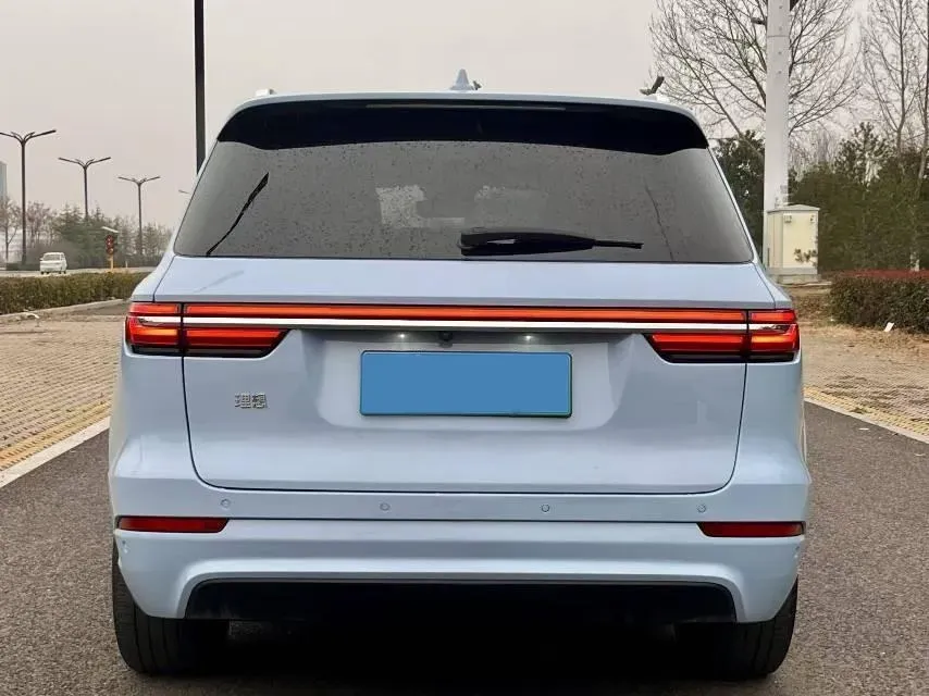 2020 Li ONE Range Extended 131HP REEV 40.5KWH,autocango,china used car exporter,china ev exporter,chinese used car exporter,chinese used ev exporter