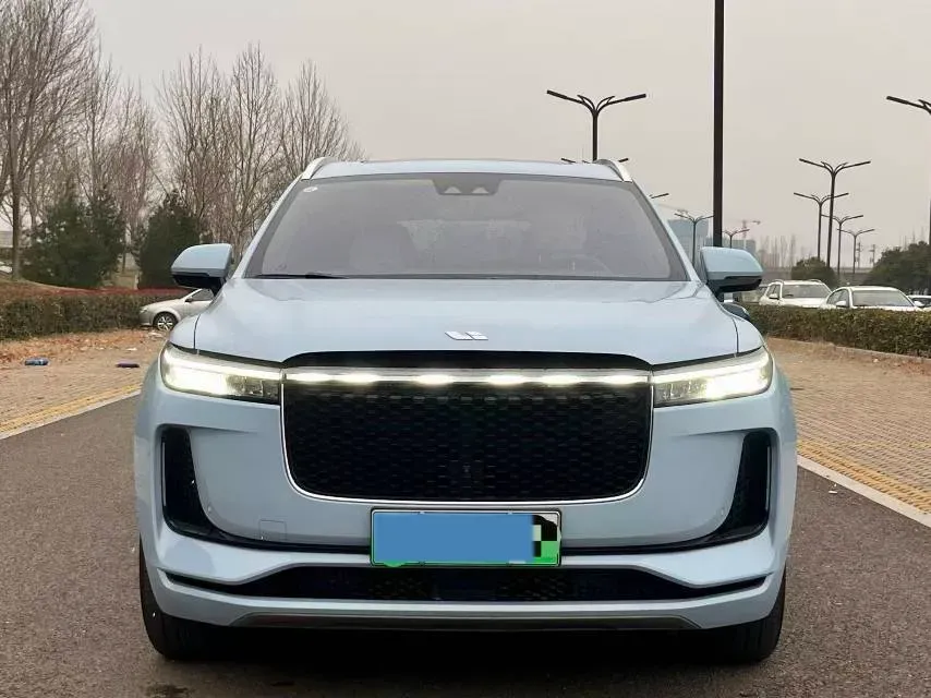 2020 Li ONE Range Extended 131HP REEV 40.5KWH,autocango,china used car exporter,china ev exporter,chinese used car exporter,chinese used ev exporter
