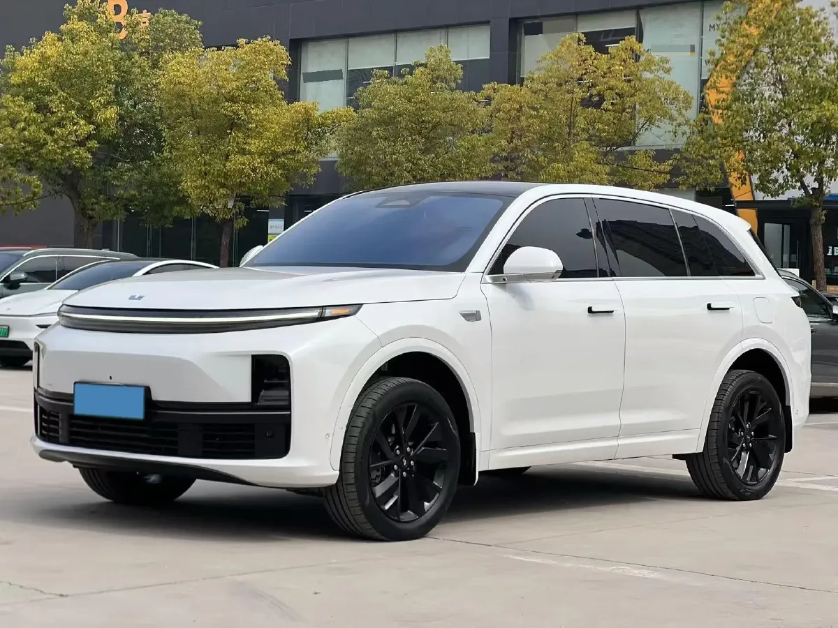 2023 Li L7 Range Extended 154HP REEV 40.9KWH,autocango,china used car exporter,china ev exporter,chinese used car exporter,chinese used ev exporter