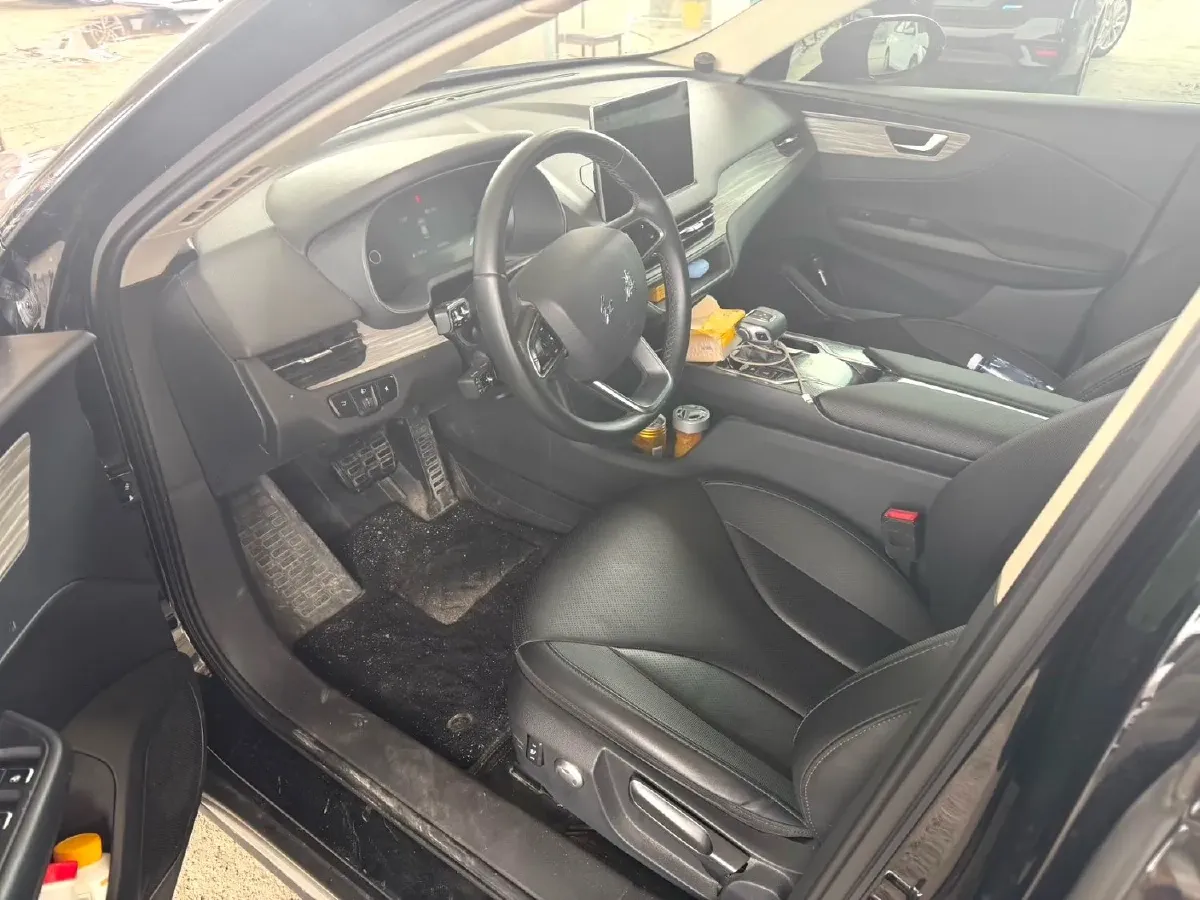 2023 HongQi E-QM5 BEV 82KWH,autocango,china used car exporter,china ev exporter,chinese used car exporter,chinese used ev exporter