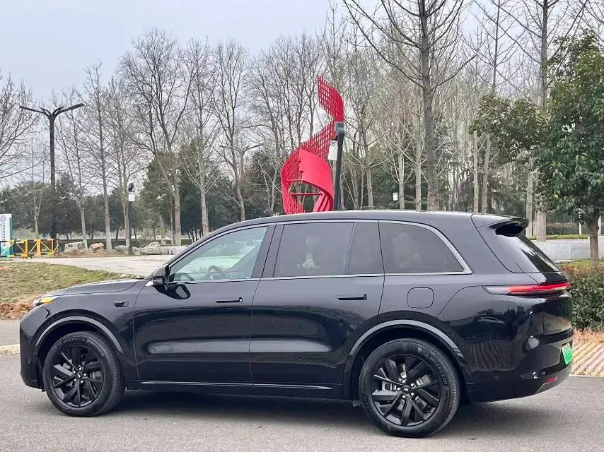 2023 Li L8 Range Extended 154HP REEV 40.9KWH,autocango,china used car exporter,china ev exporter,chinese used car exporter,chinese used ev exporter