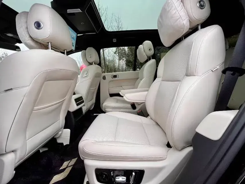 2023 Li L8 Range Extended 154HP REEV 40.9KWH,autocango,china used car exporter,china ev exporter,chinese used car exporter,chinese used ev exporter