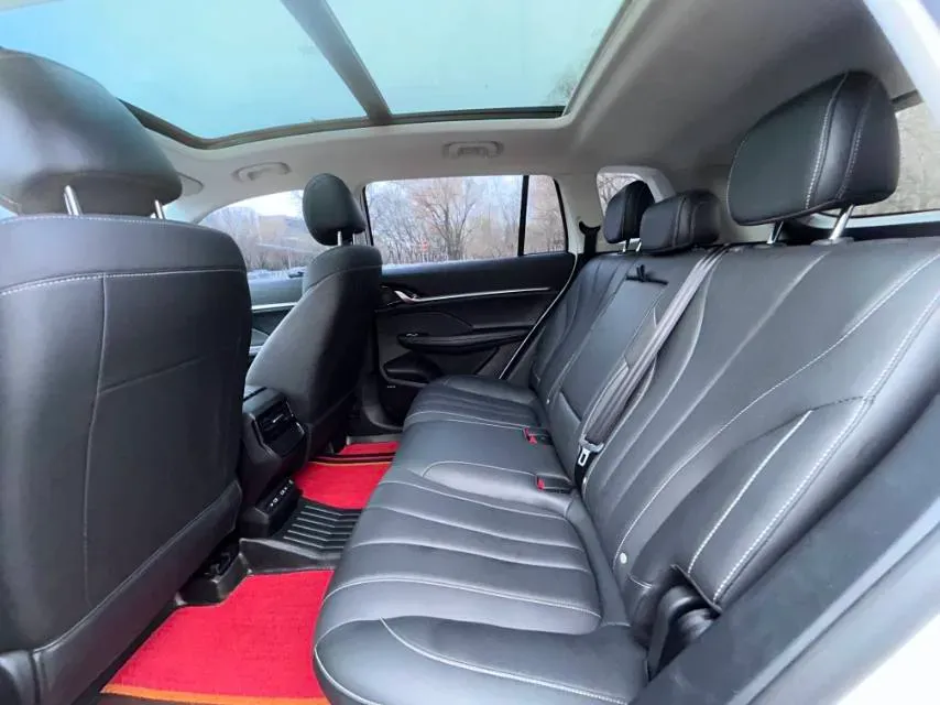 2022 Roewe RX5 MAX 1.5T 181HP L4 6AT,autocango,china used car exporter,china ev exporter,chinese used car exporter,chinese used ev exporter