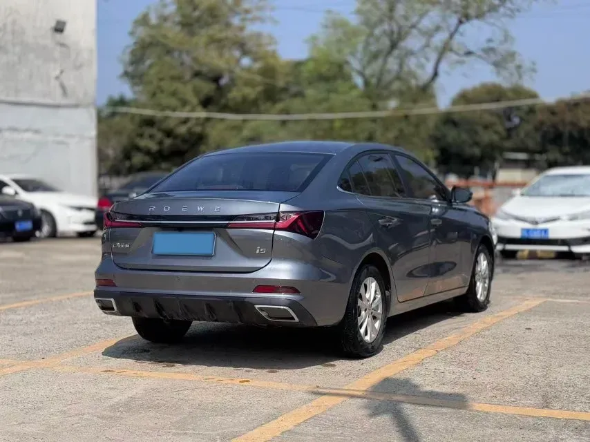 2023 Roewe i5 1.5L 129HP L4 CVT,autocango,china used car exporter,china ev exporter,chinese used car exporter,chinese used ev exporter
