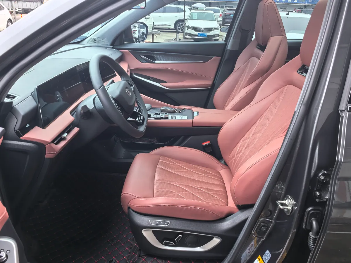 2024 ChangAn CS75 Plus 2.0T 233HP L4 8AT,autocango,china used car exporter,china ev exporter,chinese used car exporter,chinese used ev exporter