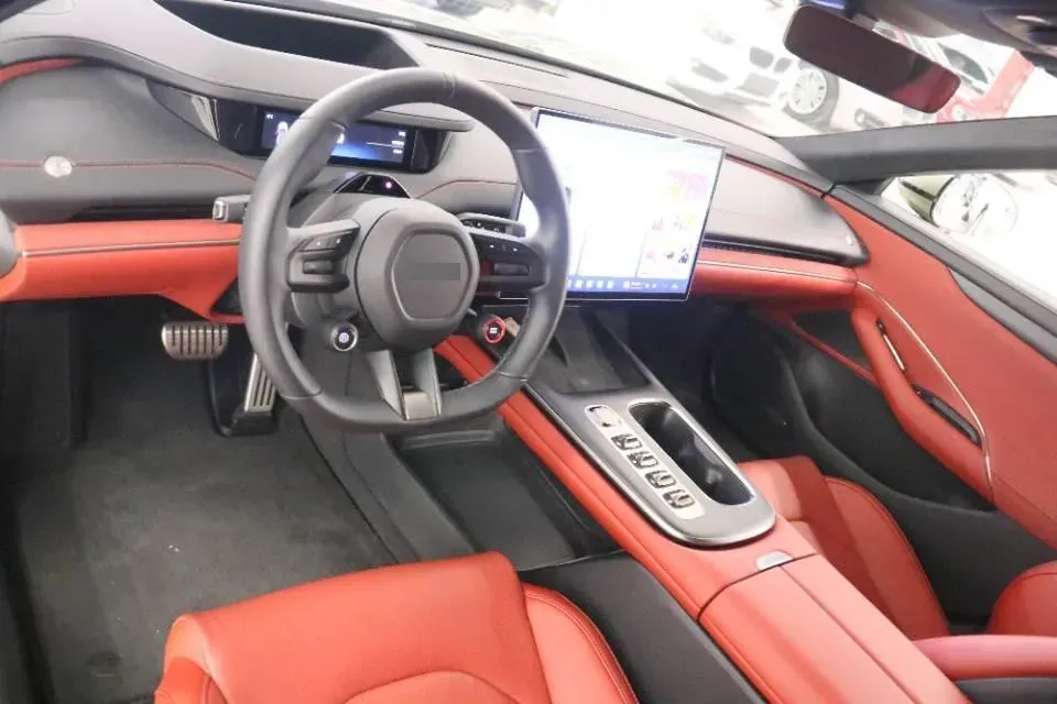 2024 MI SU7 BEV 101KWH,autocango,china used car exporter,china ev exporter,chinese used car exporter,chinese used ev exporter