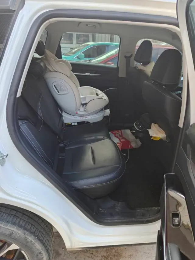 2021 Haval H6 1.5T 169HP L4 7DCT,autocango,china used car exporter,china ev exporter,chinese used car exporter,chinese used ev exporter