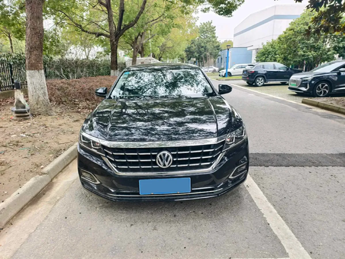 2019 Skoda Kodiak 2.0T 186HP L4 7DCT,autocango,china used car exporter,china ev exporter,chinese used car exporter,chinese used ev exporter