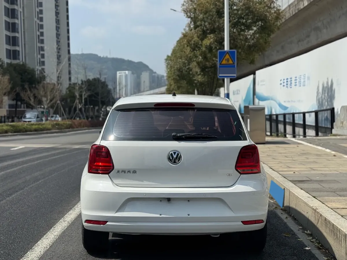2016 Volkswagen Polo 1.6L 110HP L4 6AT,autocango,china used car exporter,china ev exporter,chinese used car exporter,chinese used ev exporter