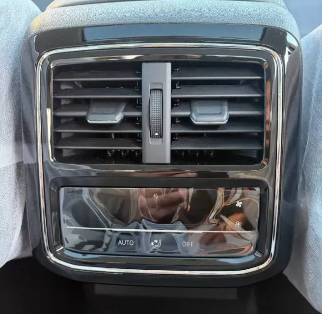 2025 Volkswagen Passat 1.4T 150HP L4 6DCT PHEV,autocango,china used car exporter,china ev exporter,chinese used car exporter,chinese used ev exporter