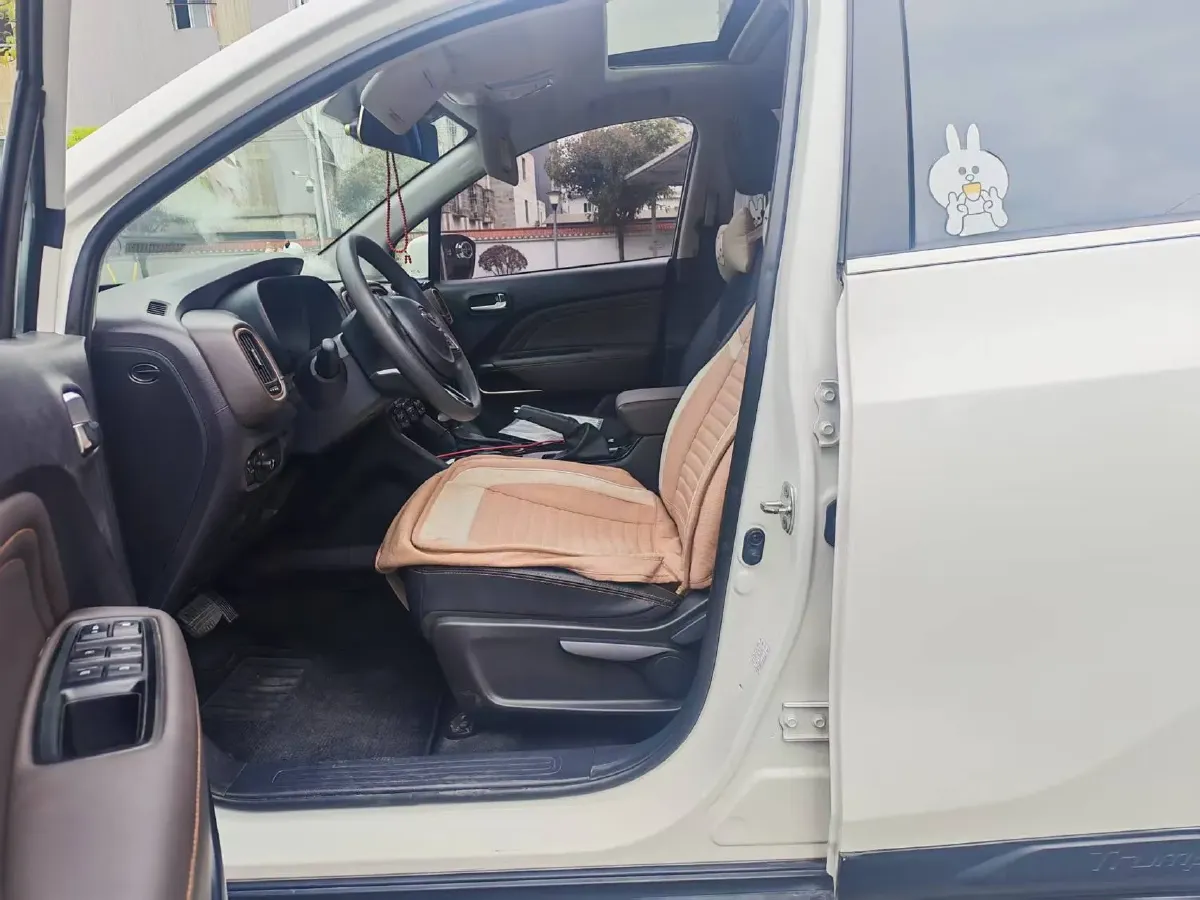 2017 GAC Trumpchi GS3 1.5L 114HP L4 6AT,autocango,china used car exporter,china ev exporter,chinese used car exporter,chinese used ev exporter