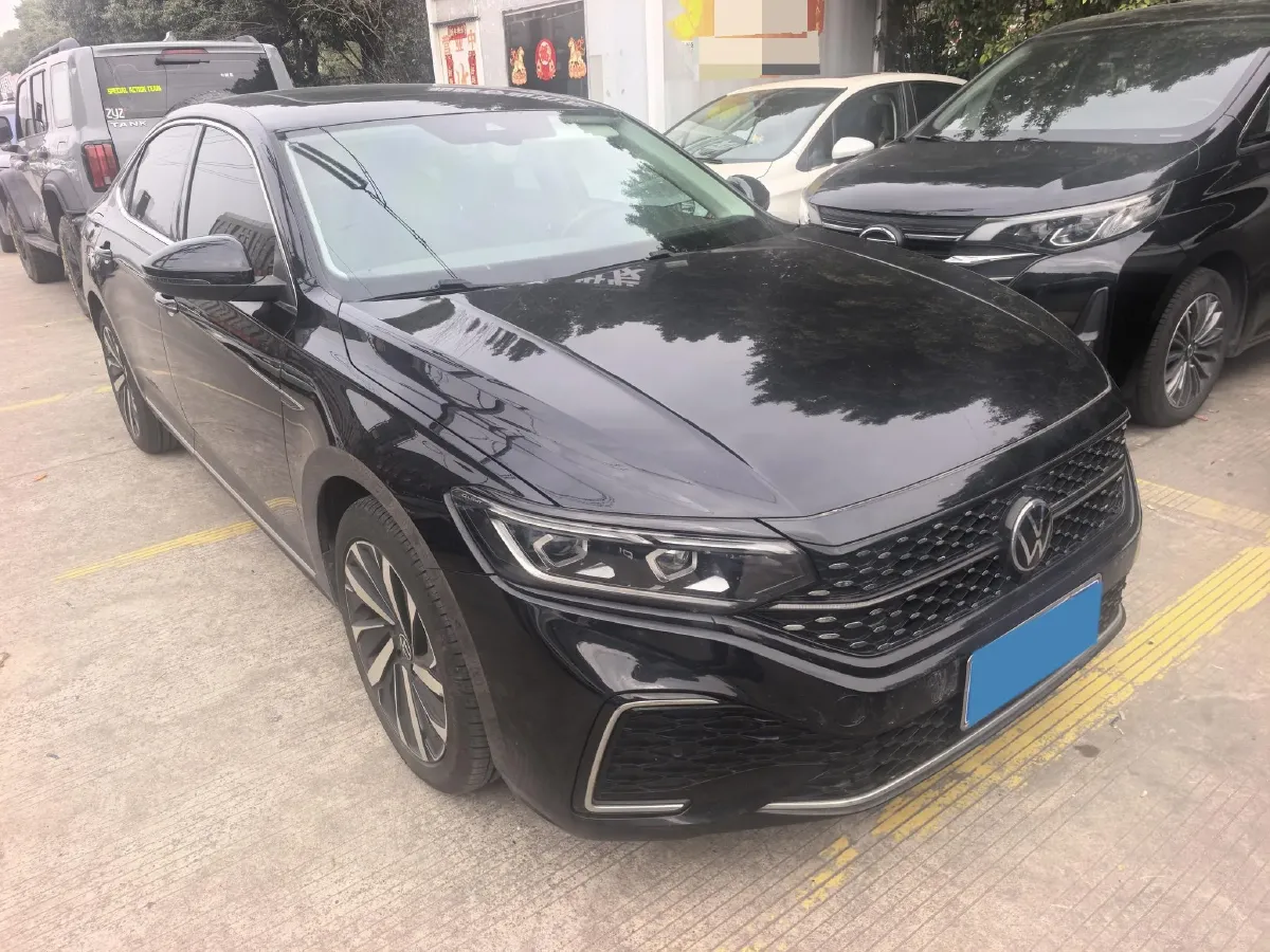 2021 Volkswagen Passat 2.0T 186HP L4 7DCT,autocango,china used car exporter,china ev exporter,chinese used car exporter,chinese used ev exporter